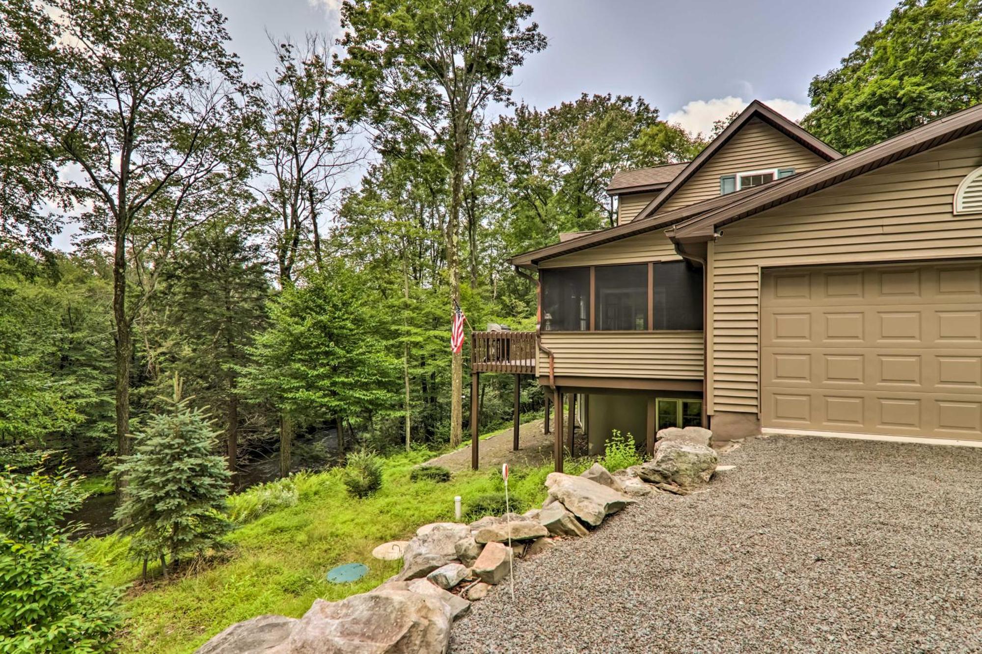 Big Bass Lake House With Grill - Steps To River! Gouldsboro 外观 照片
